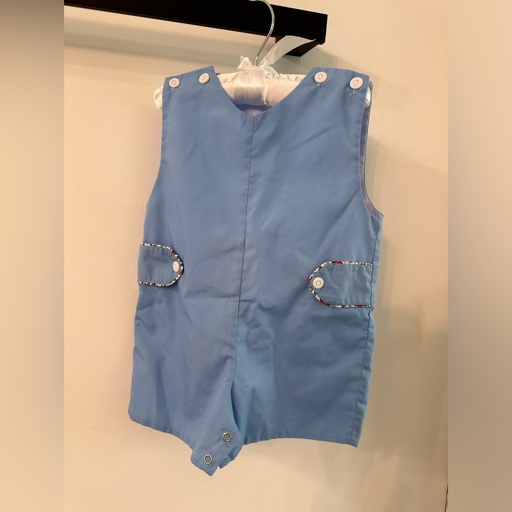 Lulu Bebe 12m shortall.